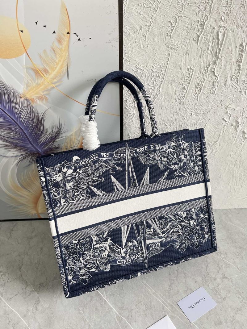 Christian Dior Shopping Bags